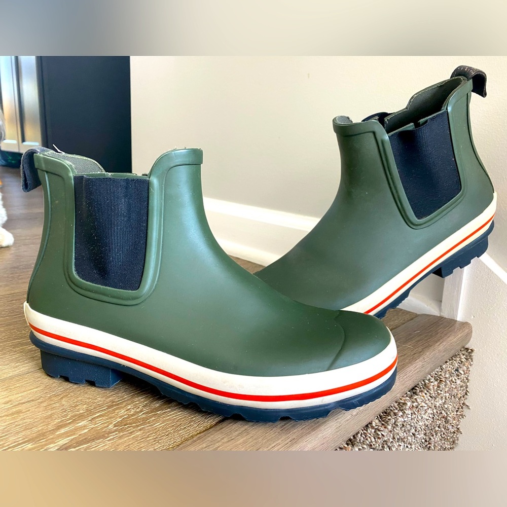 Hunter Boots- Green men’s 9